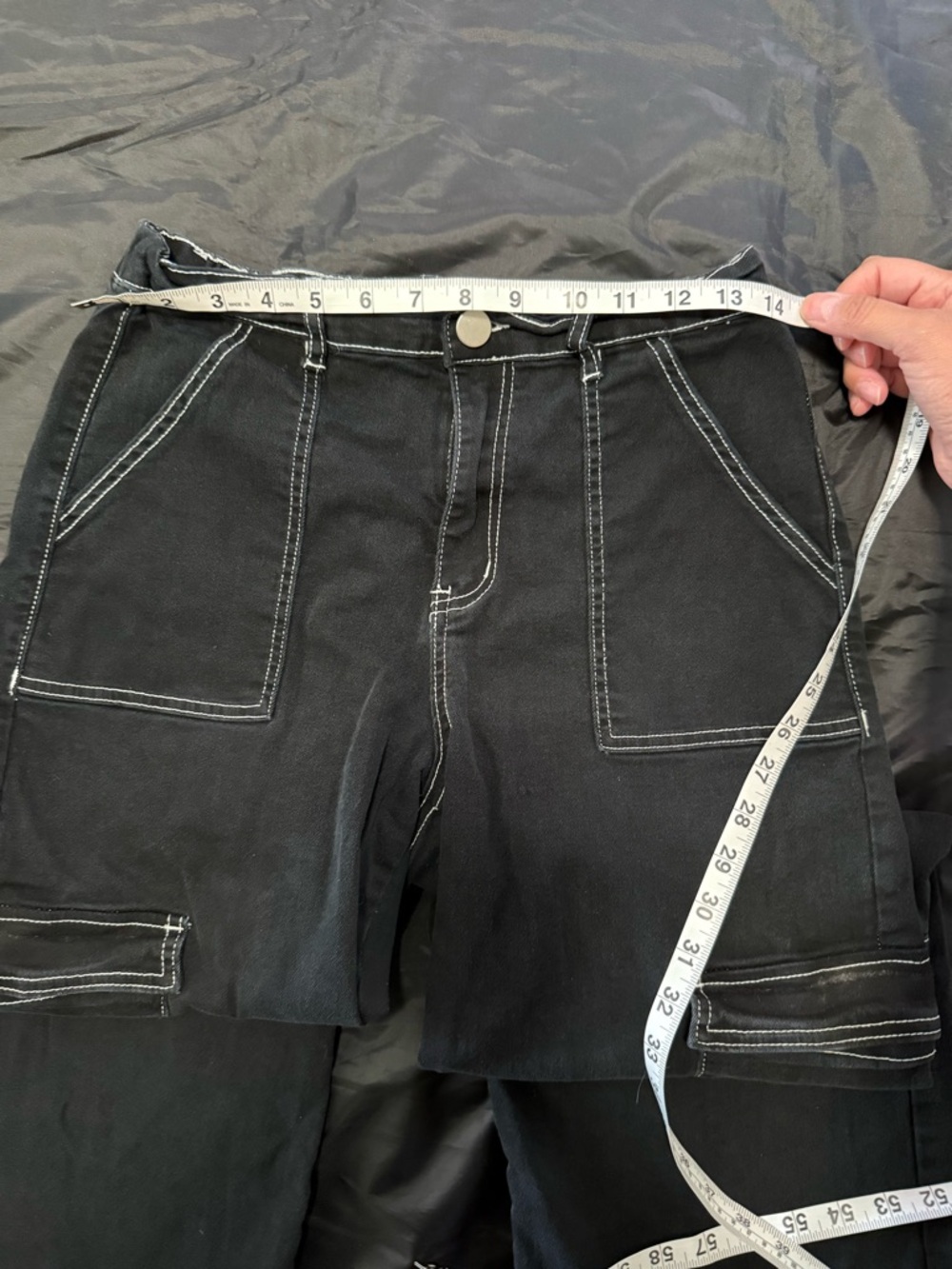 Forever 21 Black Cargo Pants with White Contrast Stitching Size L - Picture 9 of 13